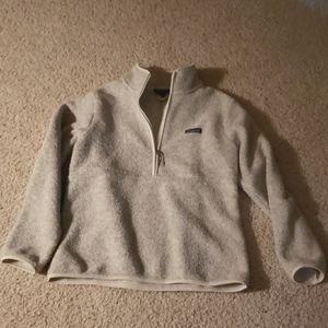 Patagonia polyester/wool pullover